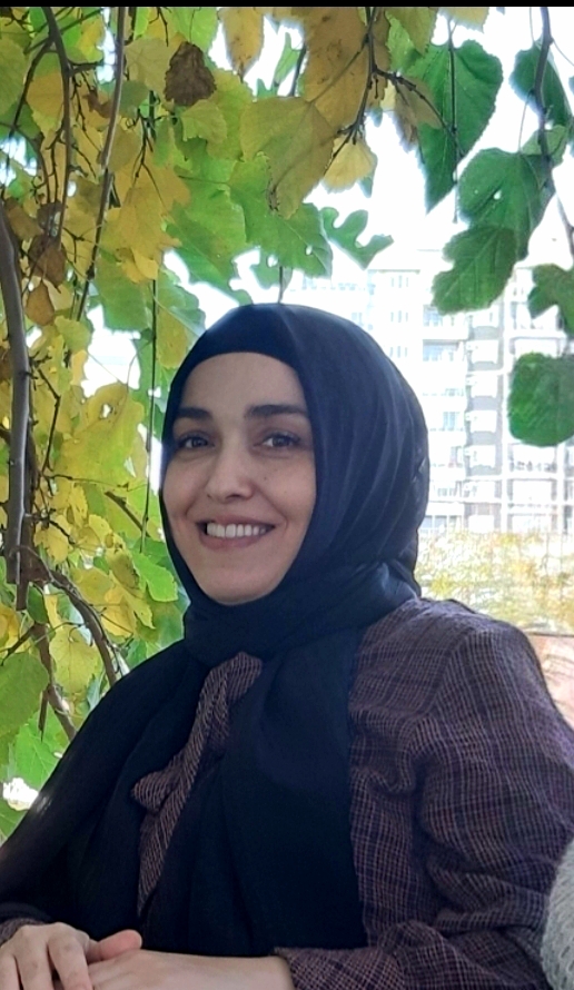 Elif Veske