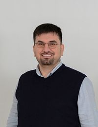 Adem Dönmez