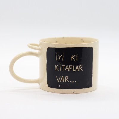İyi Ki Kitaplar Var Çay/Kahve Fincanı