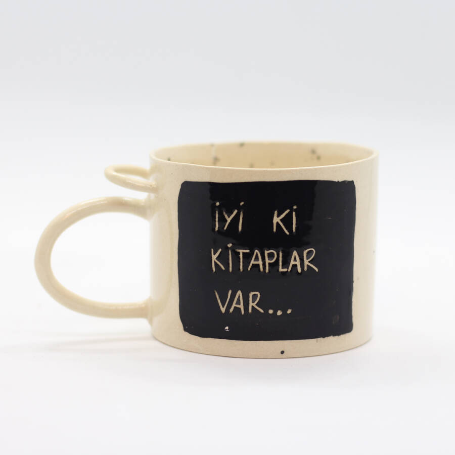 İyi Ki Kitaplar Var Çay/Kahve Fincanı - 1